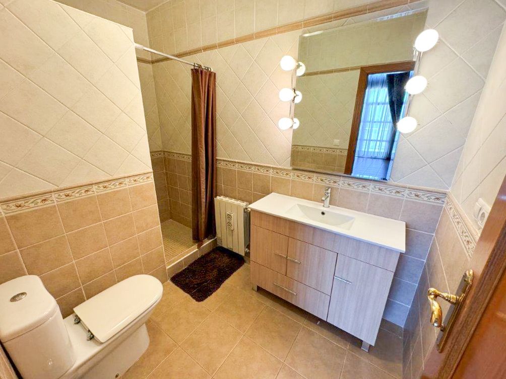 Villa de Luxe avec Spa et Espaces de Loisirs Exclusifs