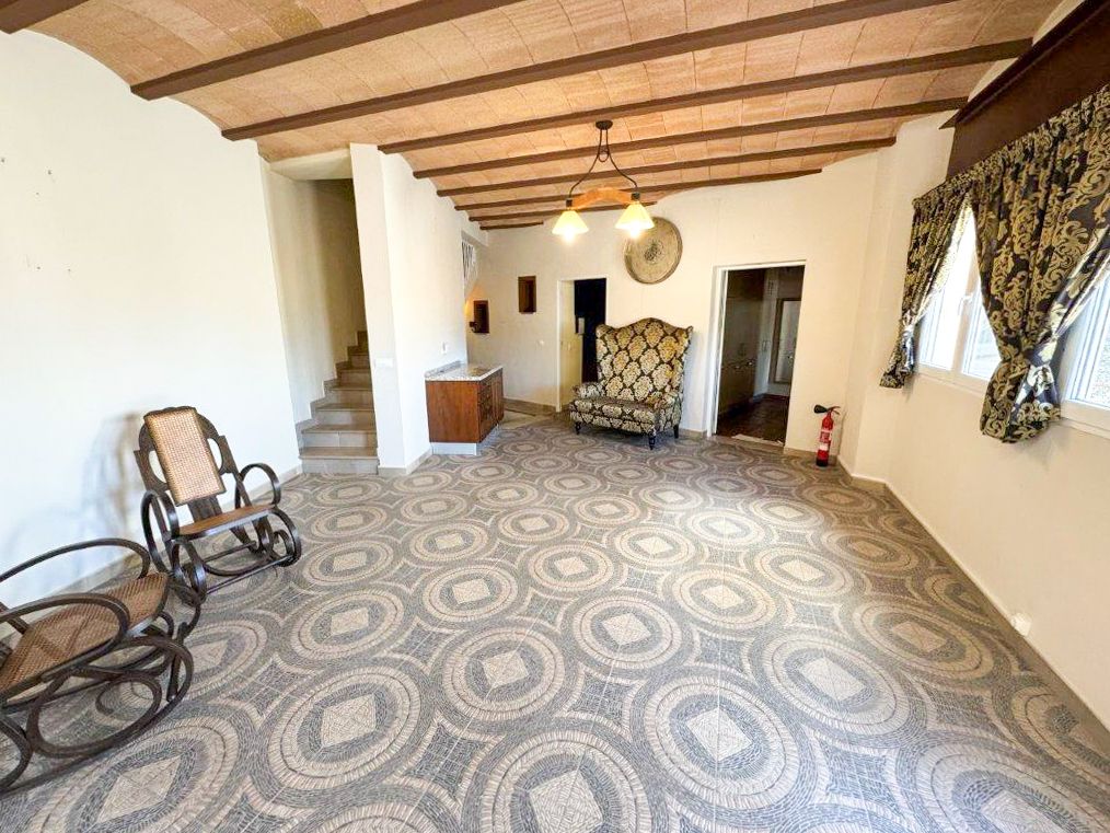 Villa de Luxe avec Spa et Espaces de Loisirs Exclusifs