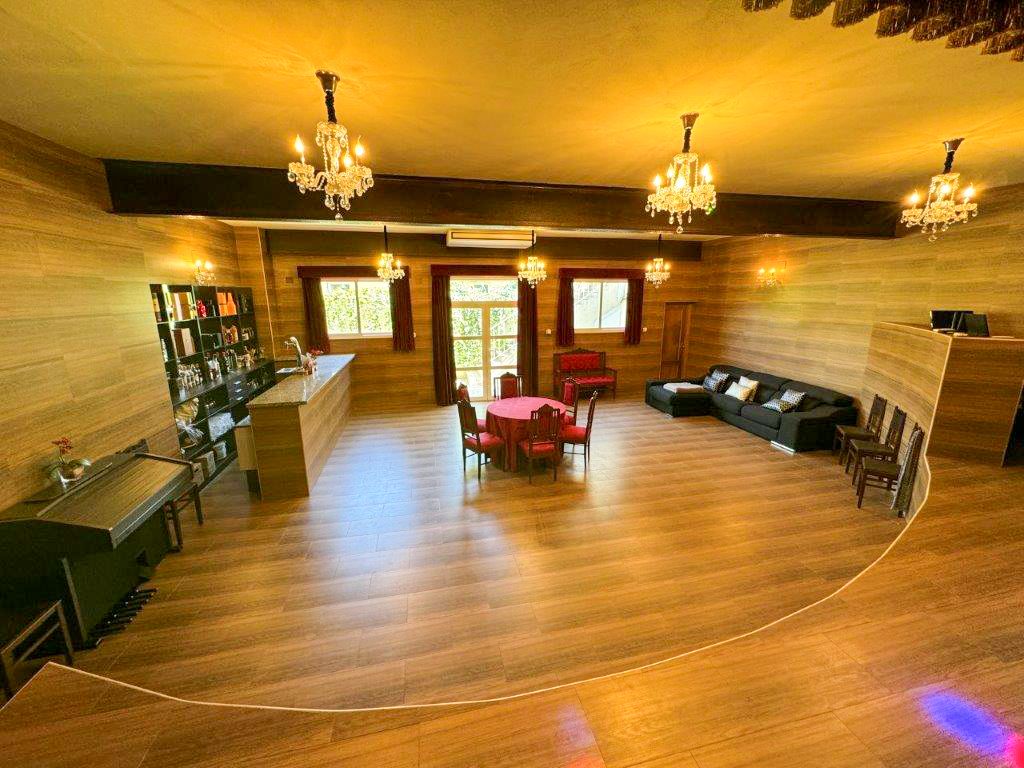 Villa de Luxe avec Spa et Espaces de Loisirs Exclusifs