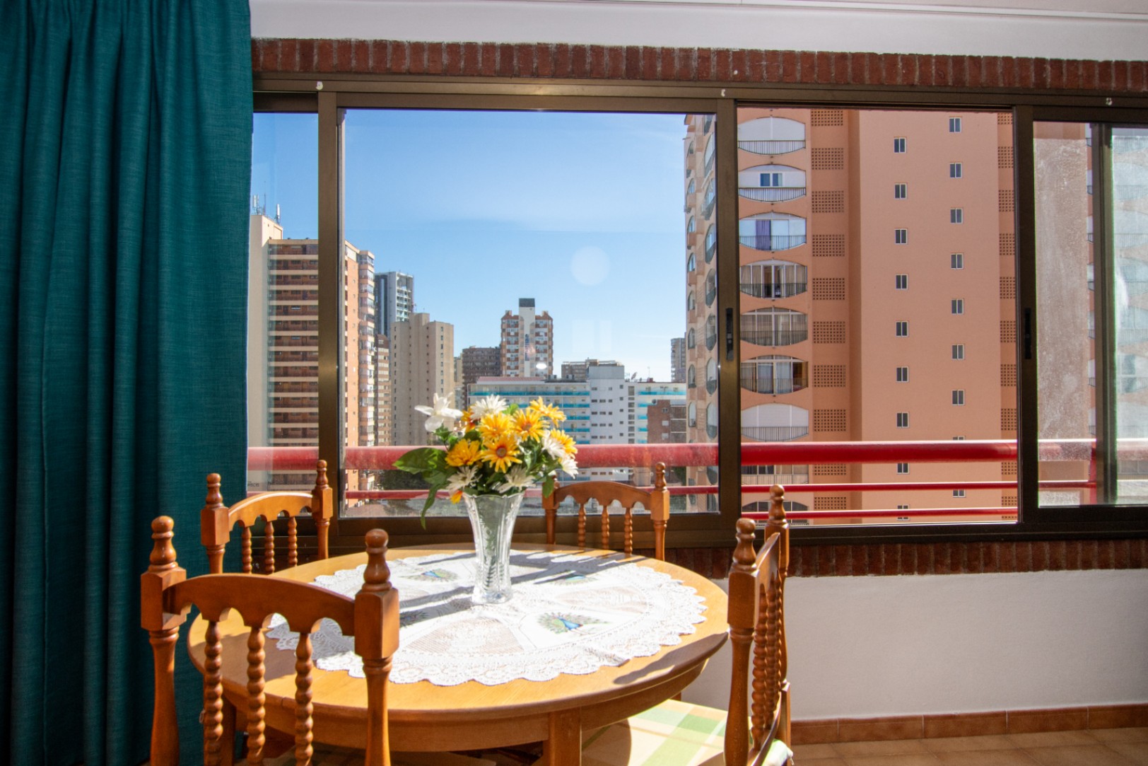 Piso con piscina en Benidorm