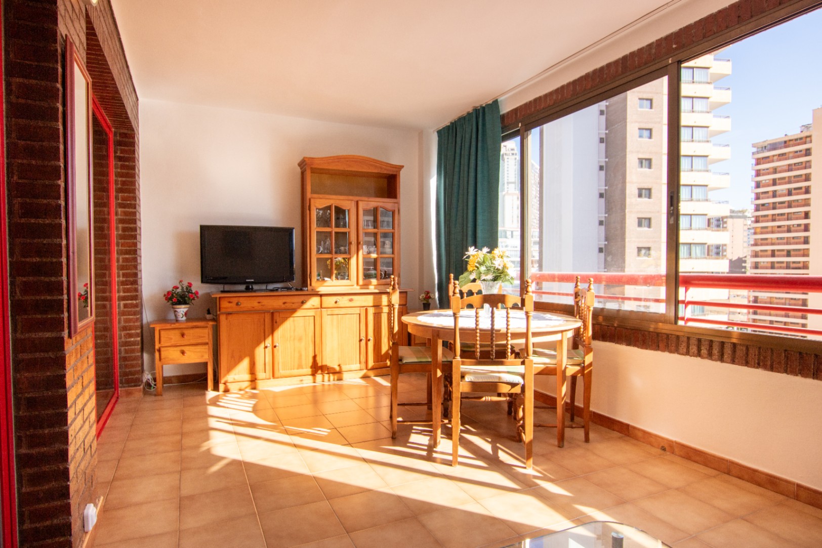 Piso con piscina en Benidorm