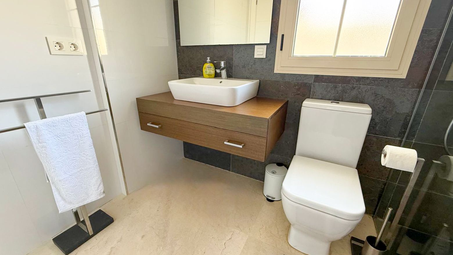 Utrolig Duplex til salgs i Bahía Golf