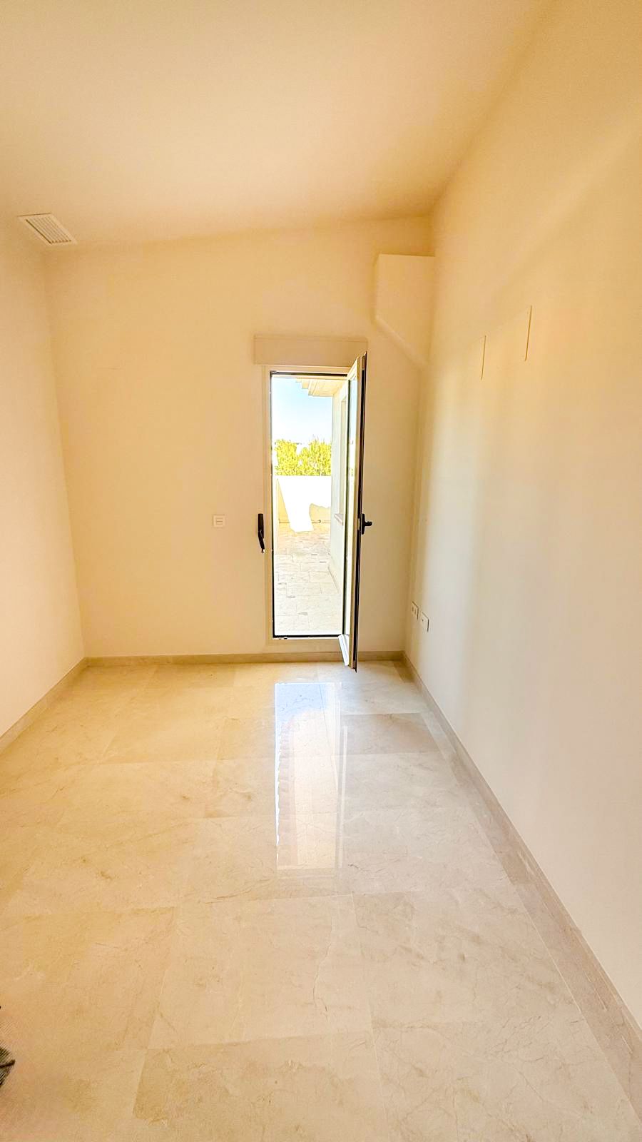 Utrolig Duplex til salgs i Bahía Golf