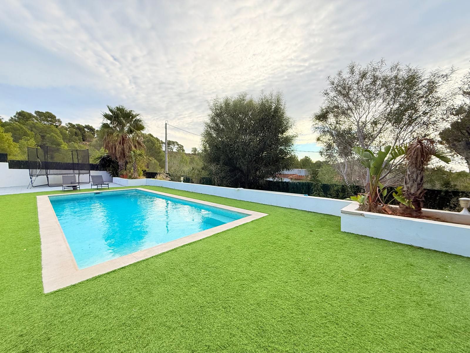Exclusivo chalet independiente con parcela de 1.300 m² en Altea
