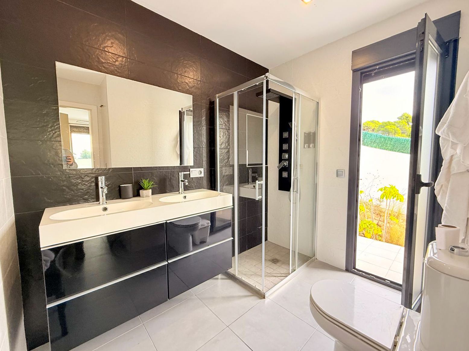 Exclusivo chalet independiente con parcela de 1.300 m² en Altea