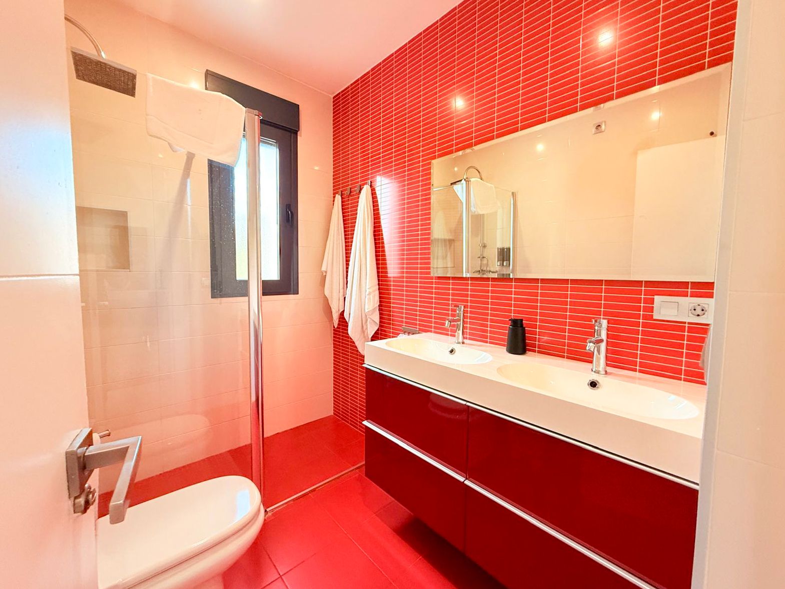 Exclusivo chalet independiente con parcela de 1.300 m² en Altea