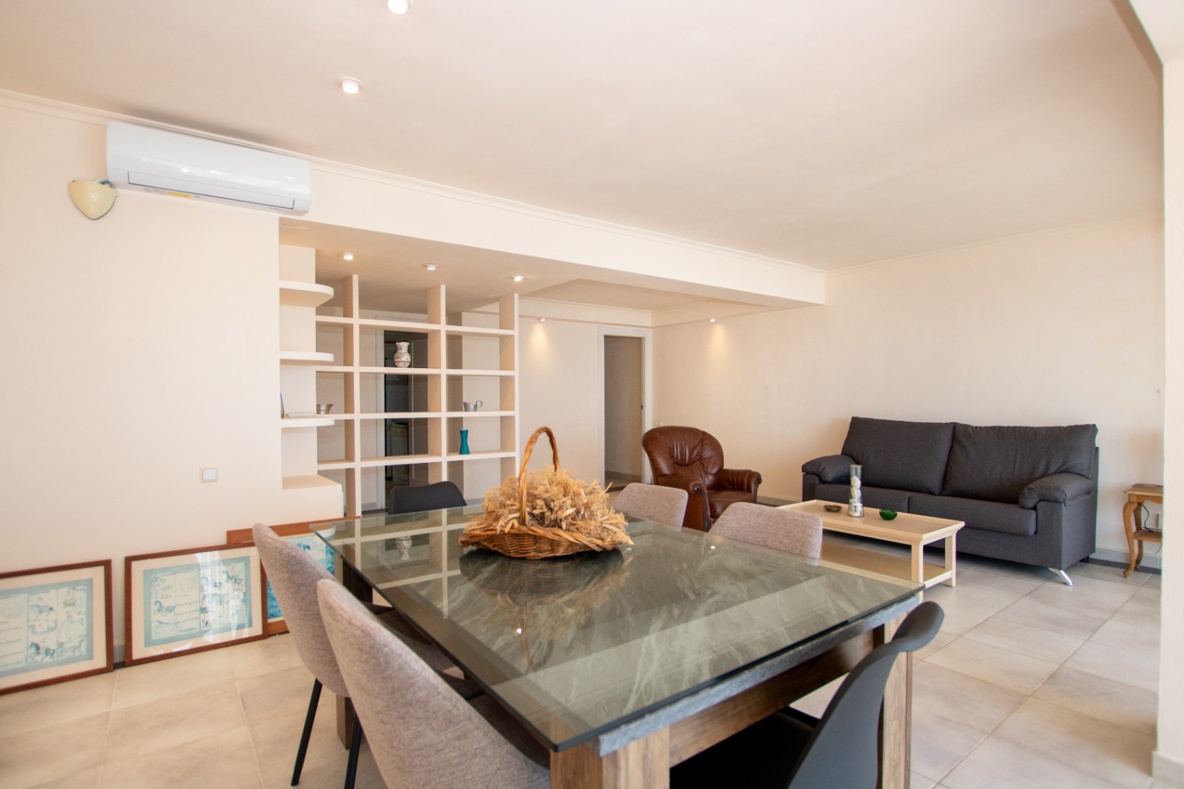 (RESERVADO) Espectacular piso en primera línea de Altea con vistas frontales al mar