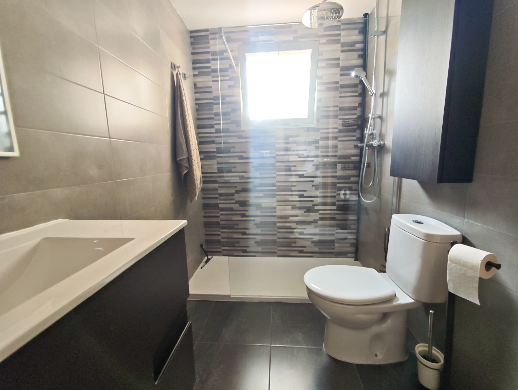 Fantástico apartamento frente al Hotel Bali - Benidorm