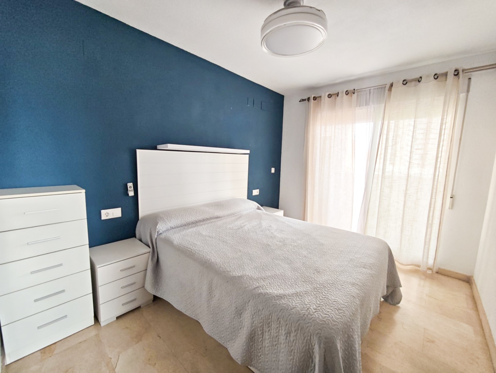 Fantástico apartamento frente al Hotel Bali - Benidorm