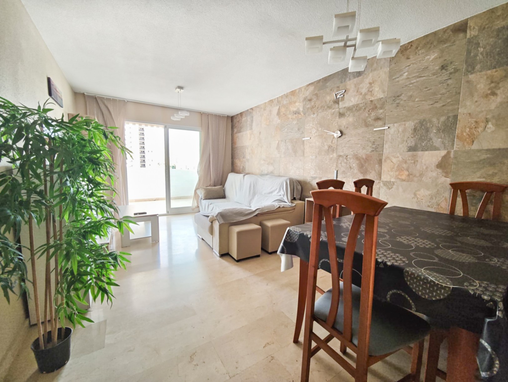Fantástico apartamento frente al Hotel Bali - Benidorm