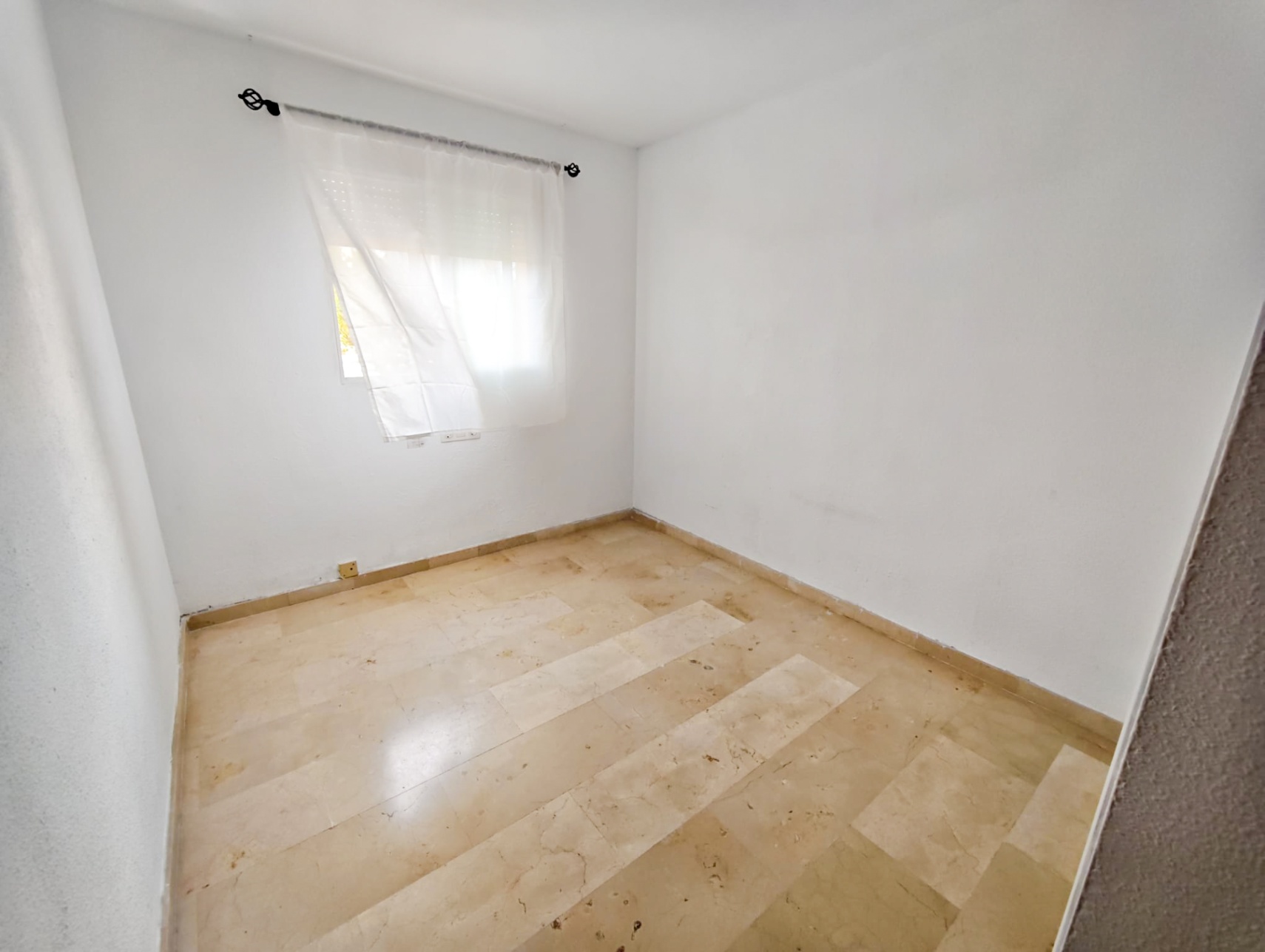 Fantástico apartamento frente al Hotel Bali - Benidorm