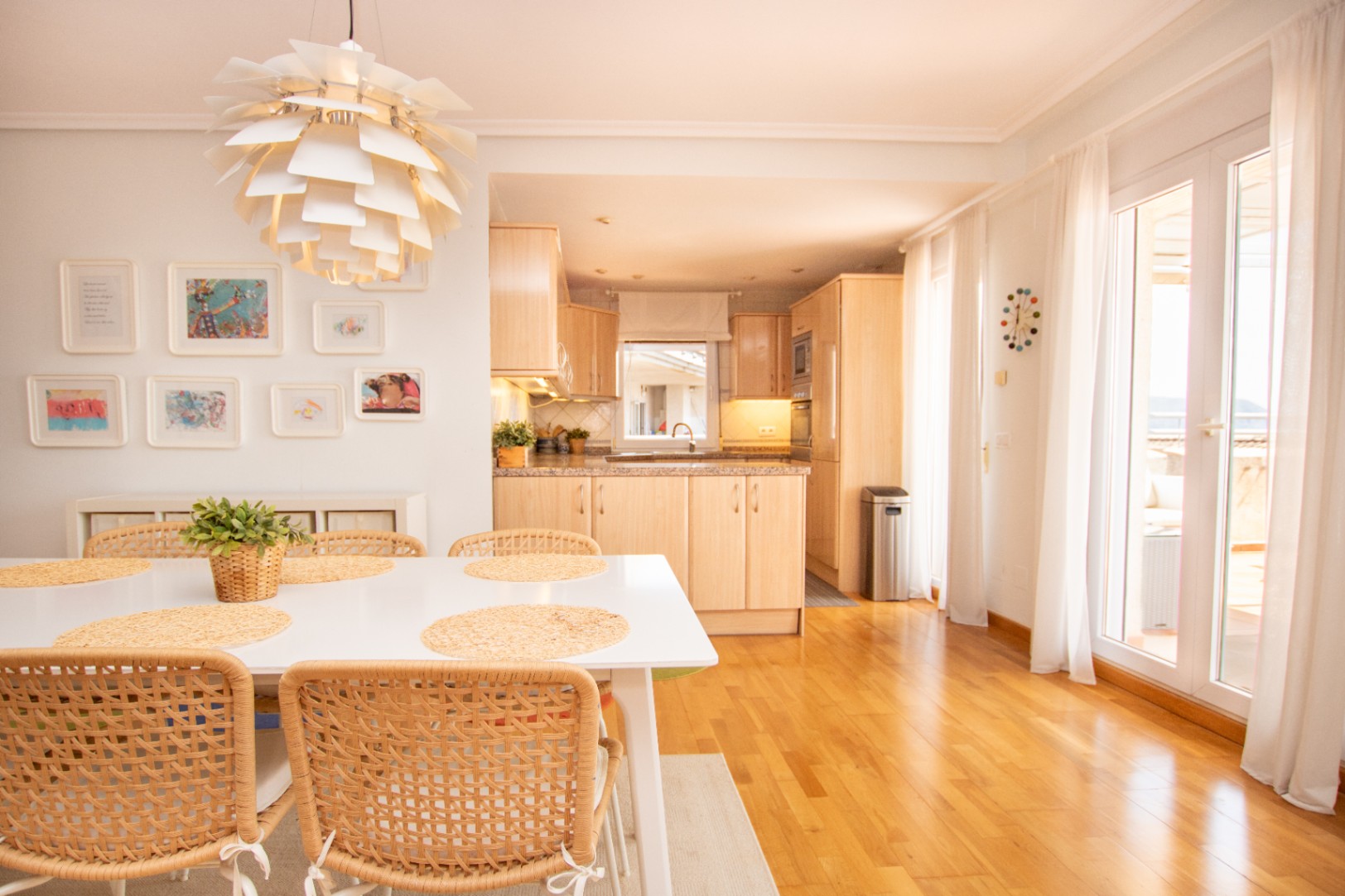 Spectacular penthouse with large terrace and panoramic views in Altea