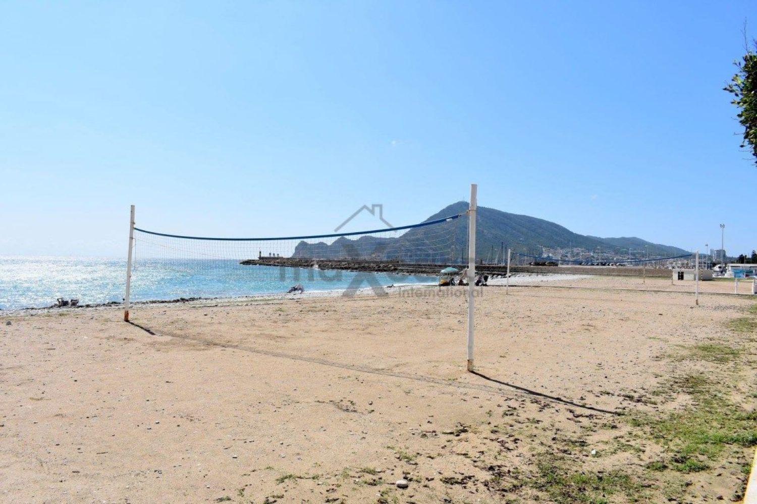 Fantástico ático en Altea primera línea