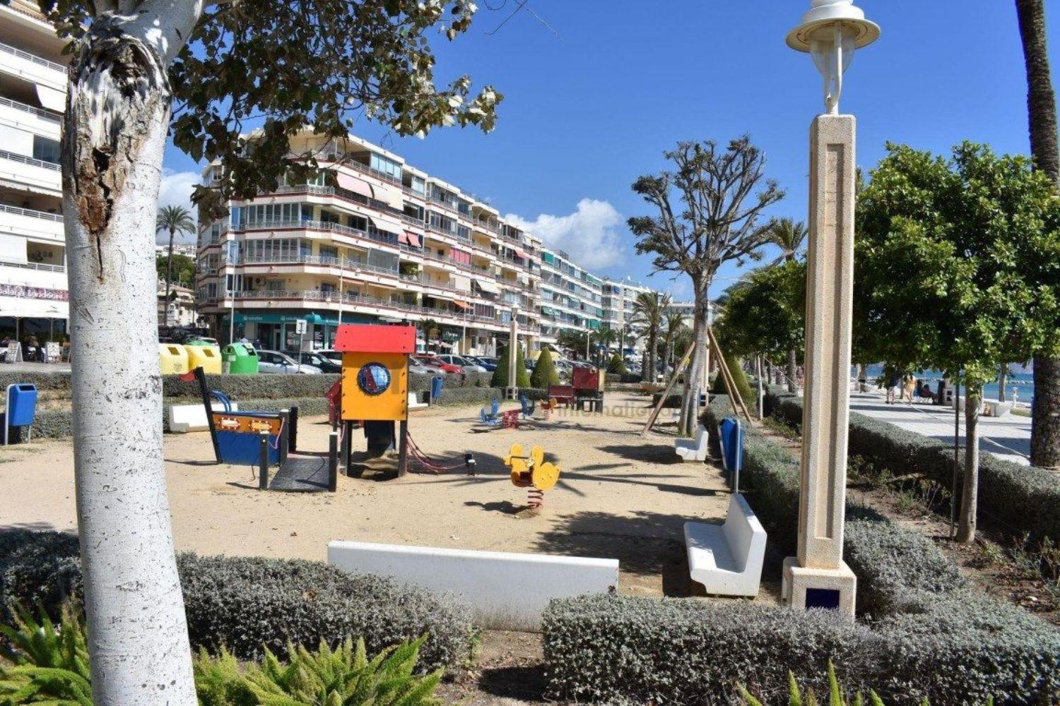 Fantástico ático en Altea primera línea