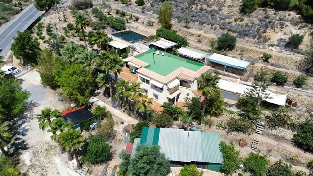 Propiedad única en La Nucía, La Nucía